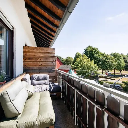 Landgasthaus Zum Kreuzberg Otel Schonbach (Vulkaneifel)