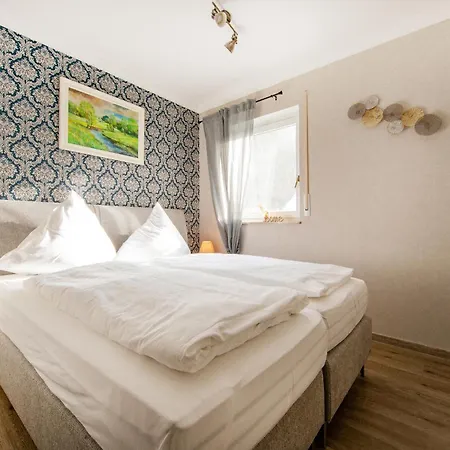 Landgasthaus Zum Kreuzberg Schonbach (Vulkaneifel)