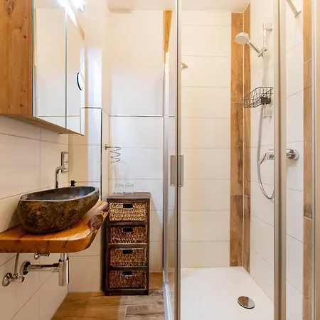 Landgasthaus Zum Kreuzberg Schonbach (Vulkaneifel)