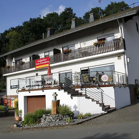 Landgasthaus Zum Kreuzberg Otel Schonbach (Vulkaneifel)