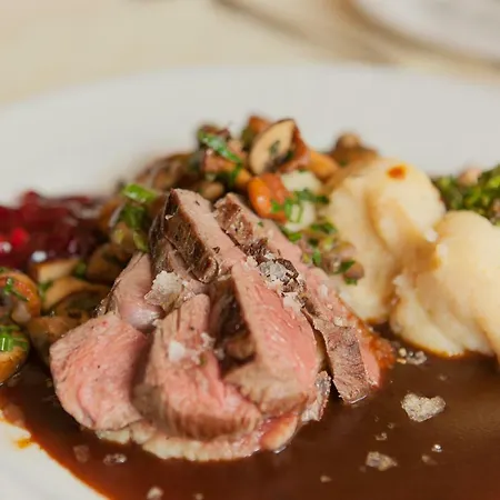 Landgasthaus Zum Kreuzberg 2*