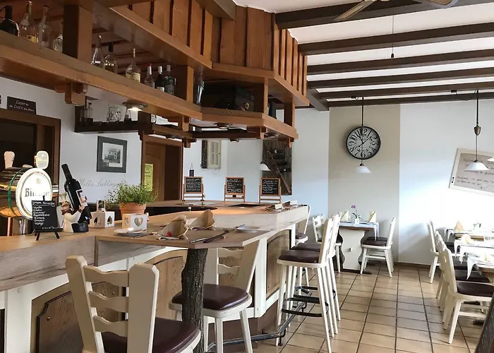 Landgasthaus Zum Kreuzberg 2* Schonbach (Vulkaneifel)