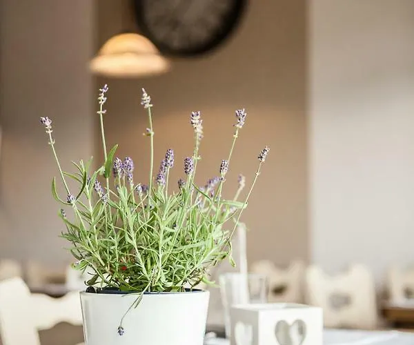 Hotel Landgasthaus Zum Kreuzberg